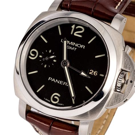 bob's panerai luminor 320.